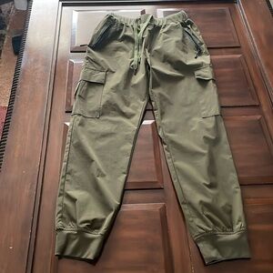 Women’s size small dibaolong army green cargo jogger pants